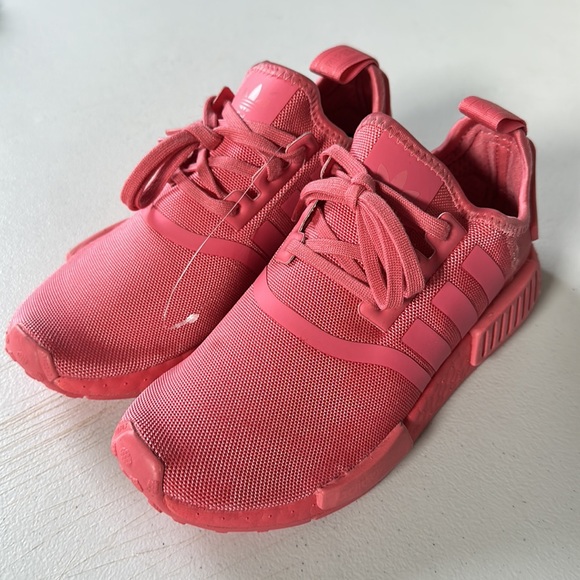 Girls adidas boost size 3 1/2 US - Picture 3 of 3